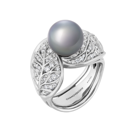 Кольцо с жемчугом и бриллиантами, белое золото 1