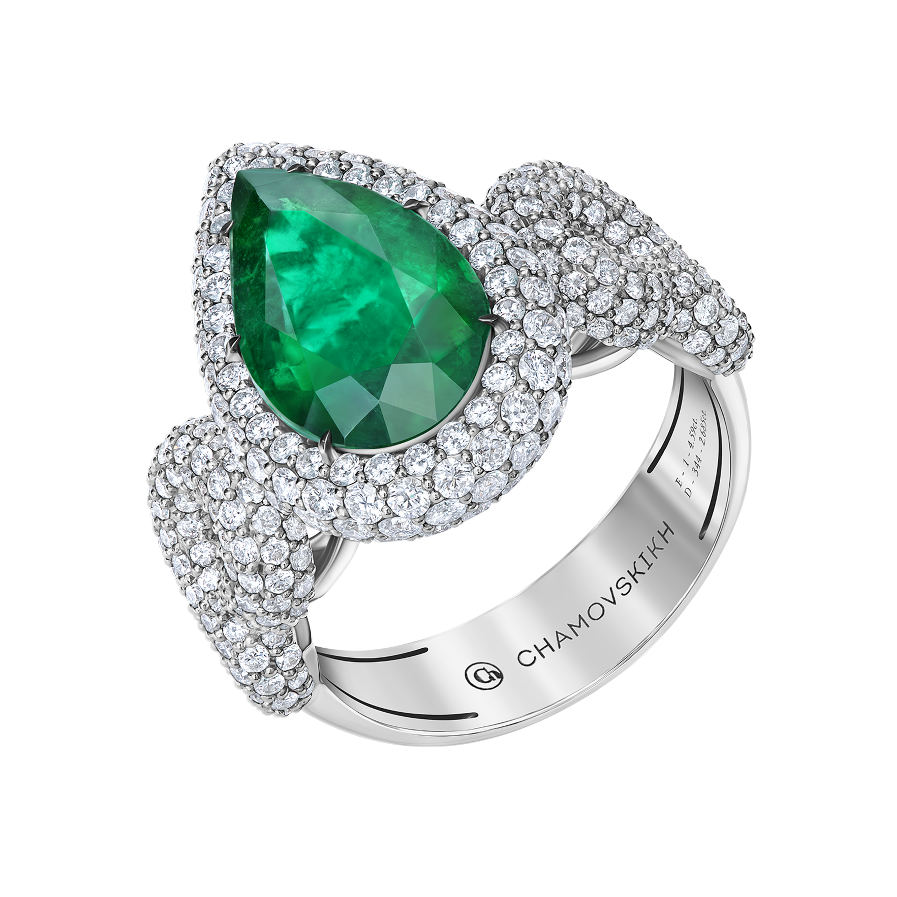 Кольцо с изумрудом и бриллиантами, белое золото