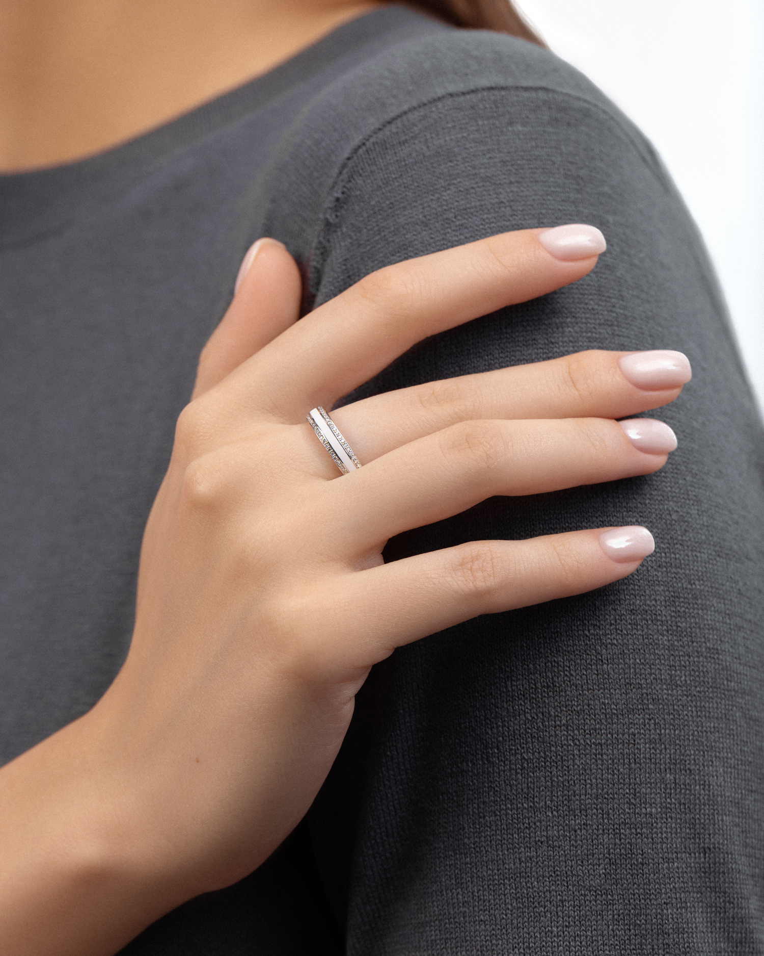 Кольцо с бриллиантами, белое золото, н.керамика