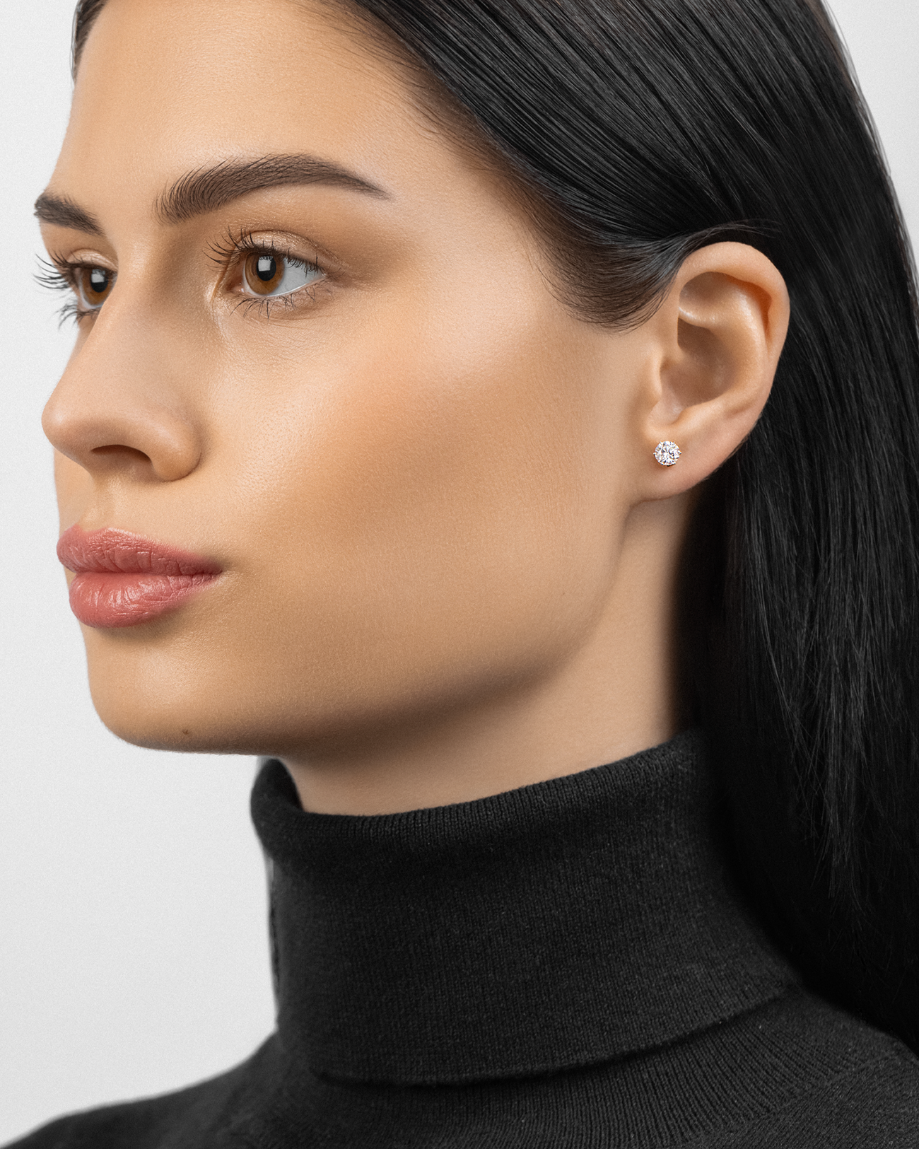 Пусеты с бриллиантами, белое золото