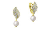 Серьги с жемчугом, бриллиантами, розовыми сапфирами и рубинами, желтое золото