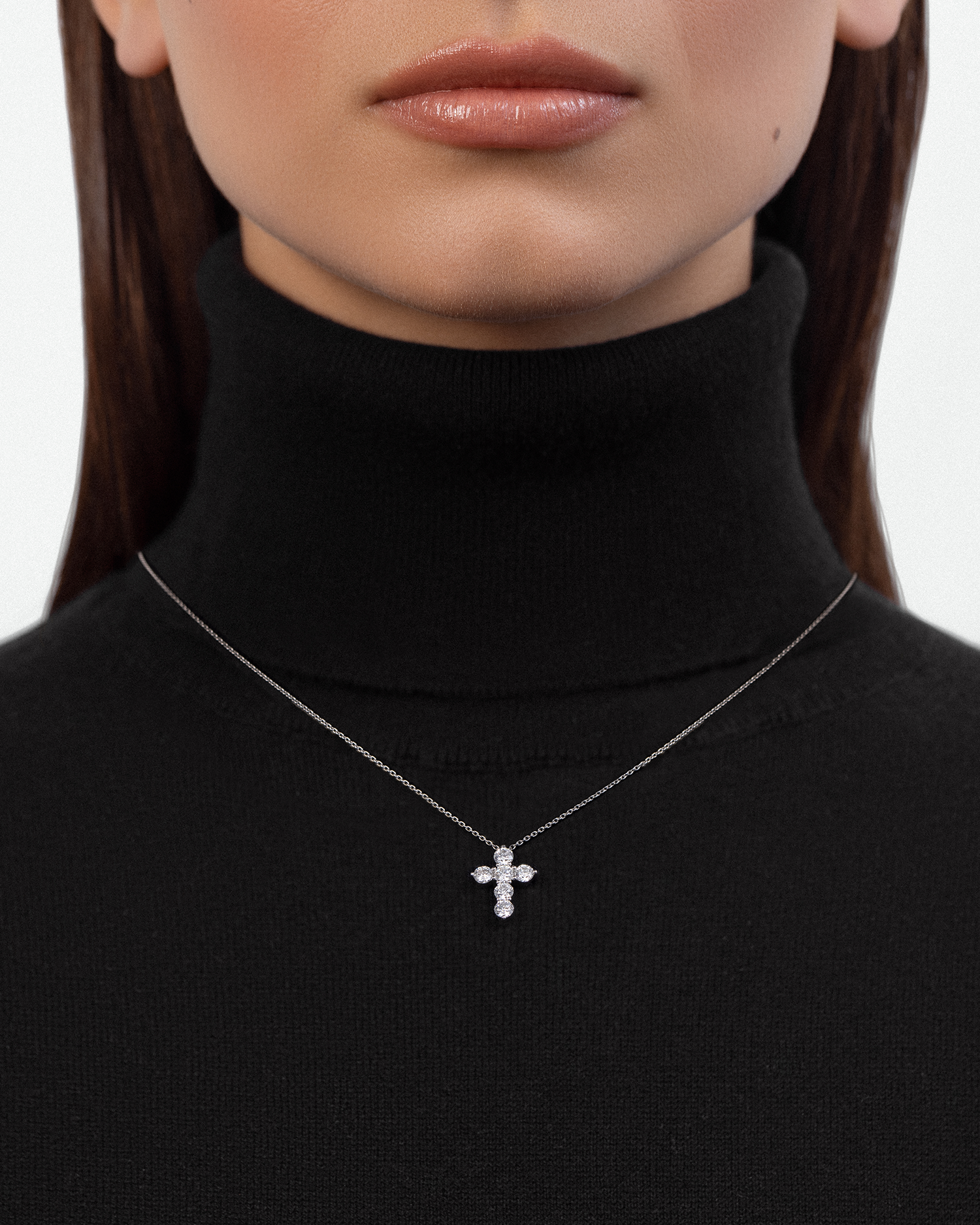 Колье с бриллиантами, белое золото