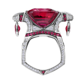 Кольцо с турмалином рубеллит, бриллиантами и рубинами, белое золото