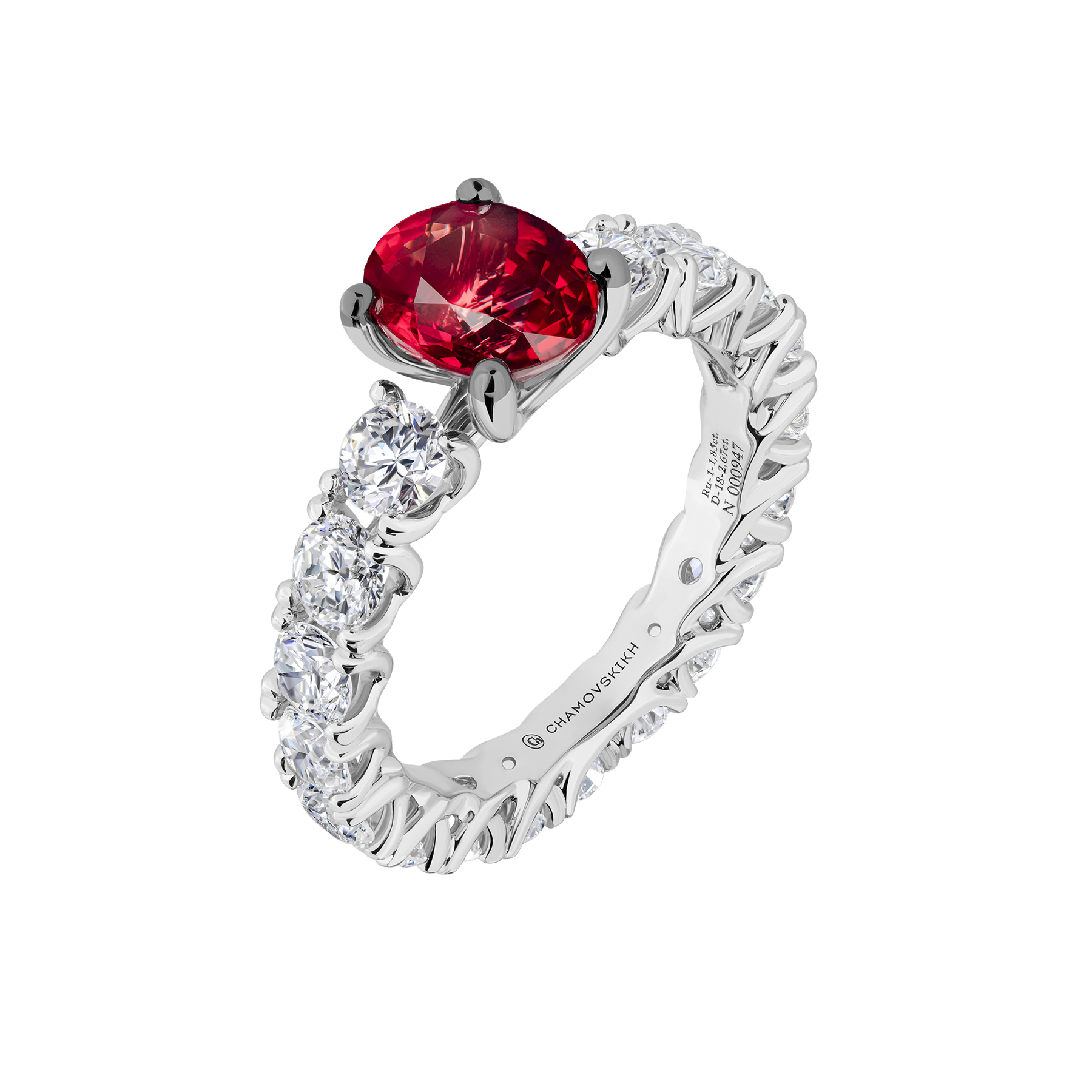 Кольцо с рубином и бриллиантами, белое золото