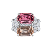 Кольцо с турмалинами и бриллиантами, белое золото