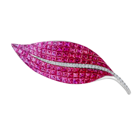 Брошь с рубинами и бриллиантами, белое золото 1