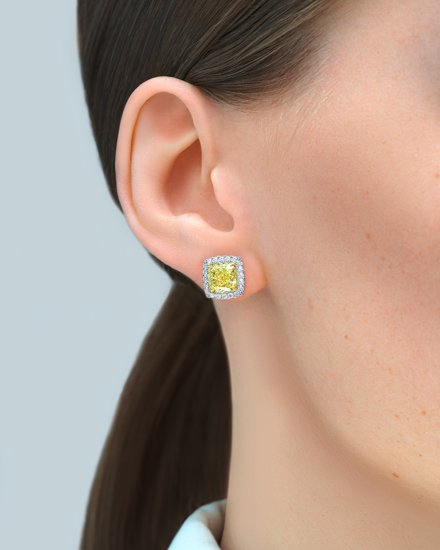 Пусеты с бриллиантами, белое золото