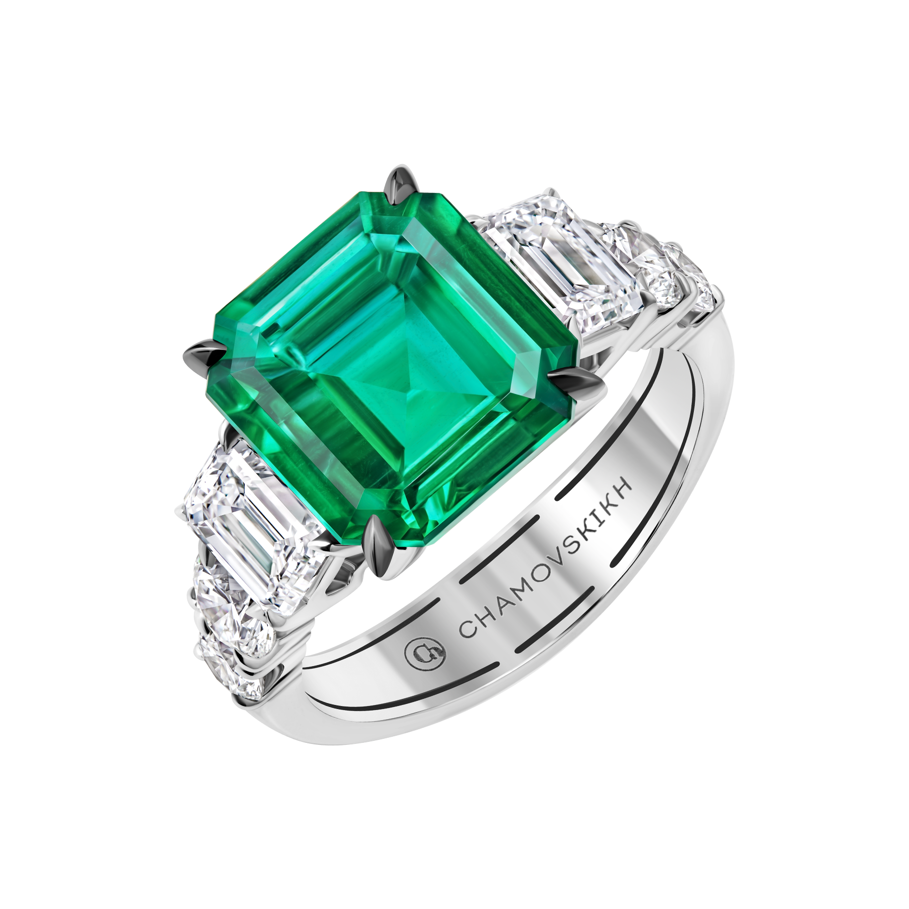Кольцо с изумрудом и бриллиантами, белое золото