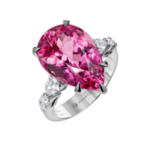 Кольцо с турмалином рубеллитом и бриллиантами, белое золото