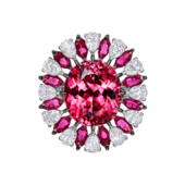 Кольцо с турмалином рубеллит, бриллиантами и рубинами, белое золото