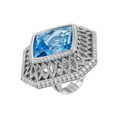 Кольцо с аквамарином и бриллиантами, белое золото