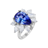 Кольцо с танзанитом и бриллиантами, белое золото